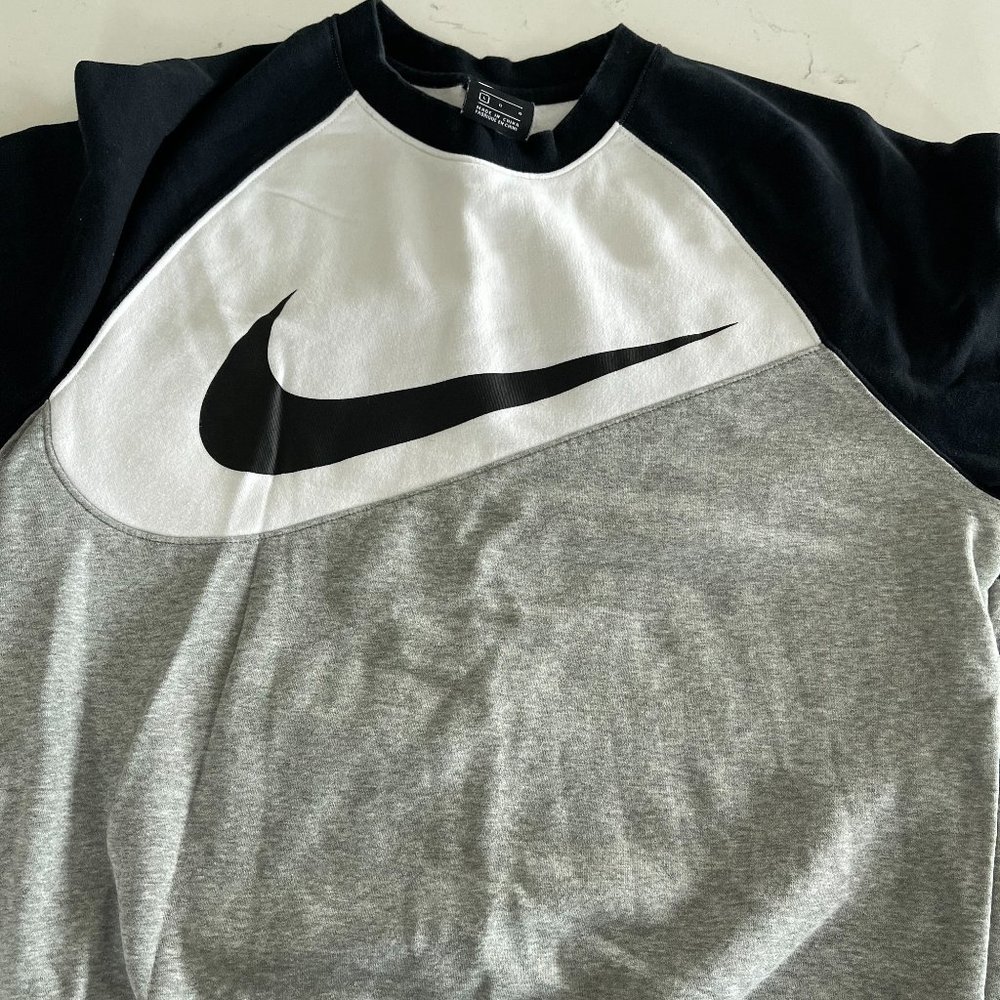 Nike Sweater